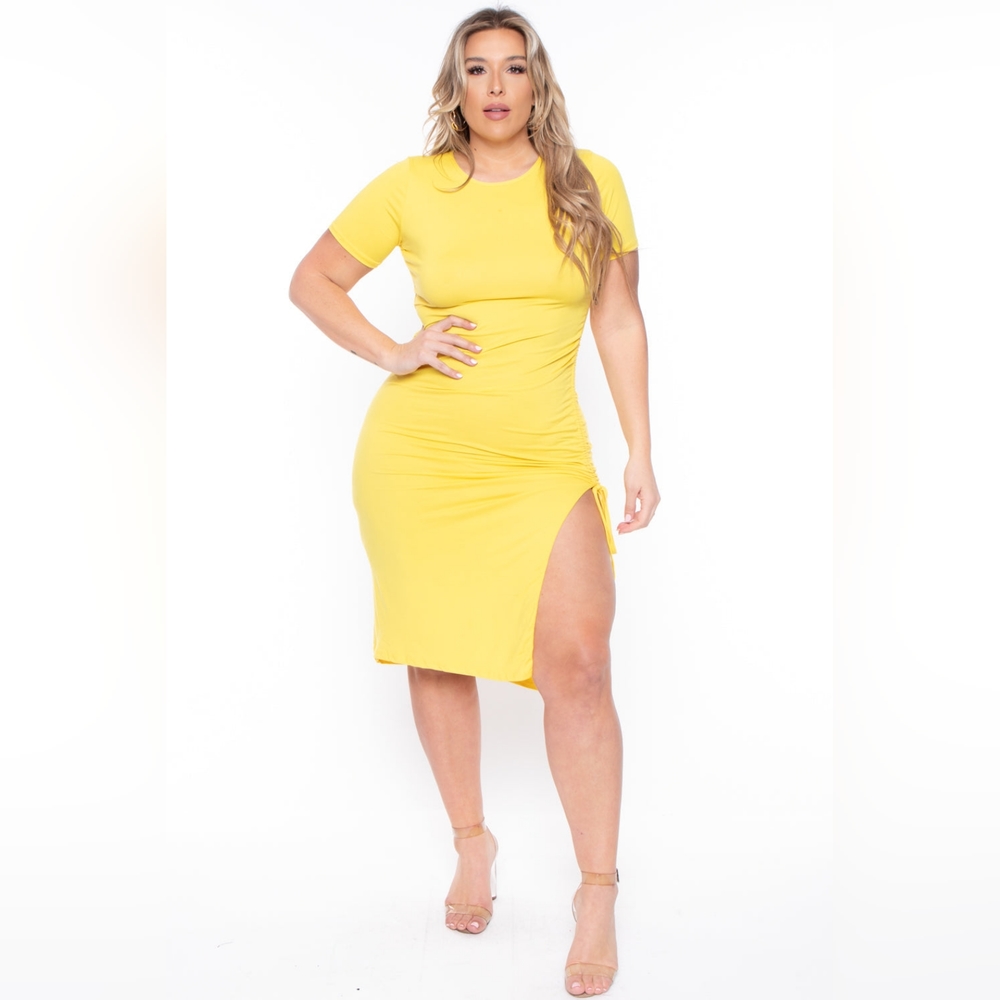 NEW NWOT CurvySense Plus Size Josie Yellow Ruched Bodycon Dress Size 3XL